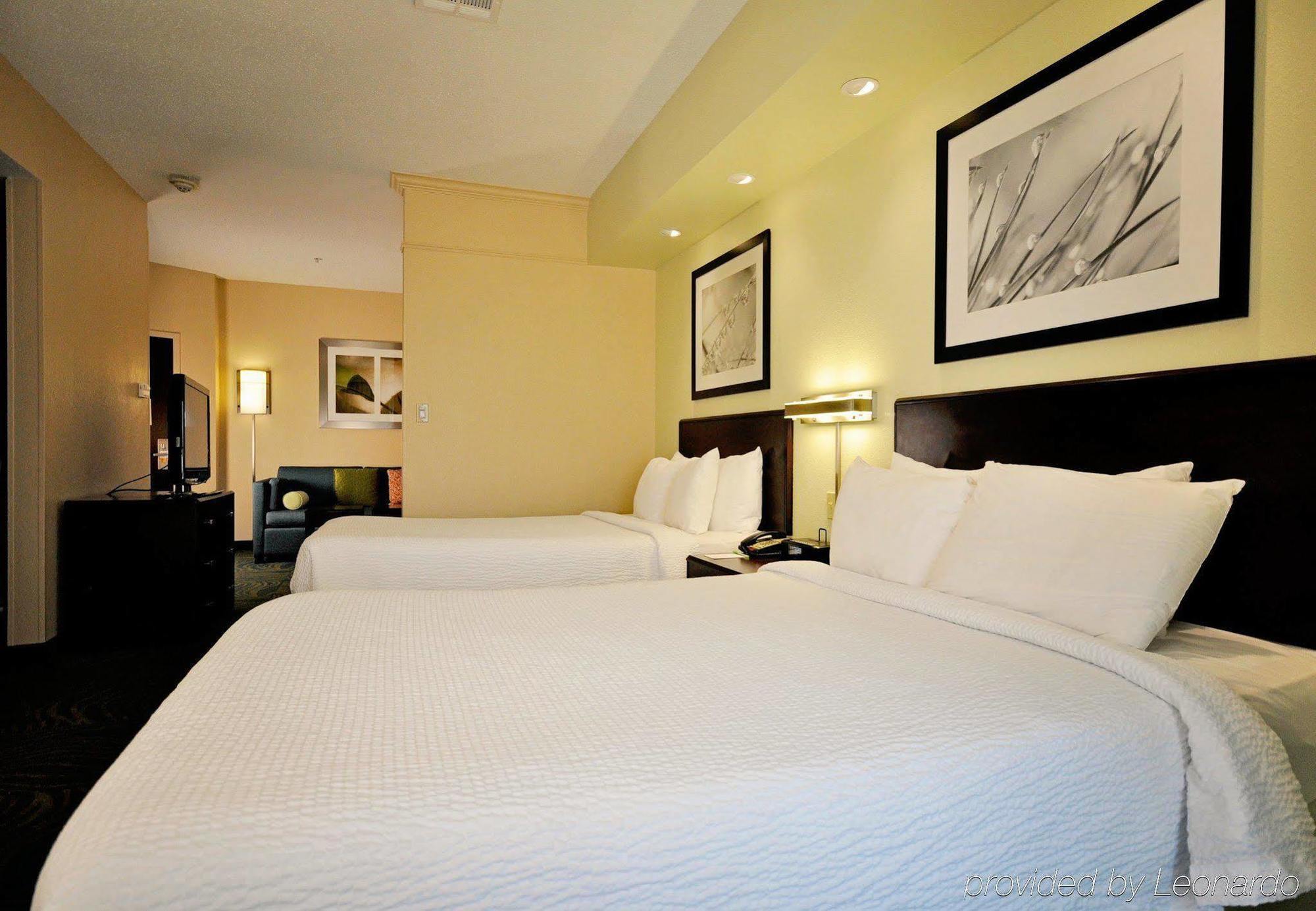 Springhill Suites Galveston Island Bagian luar foto